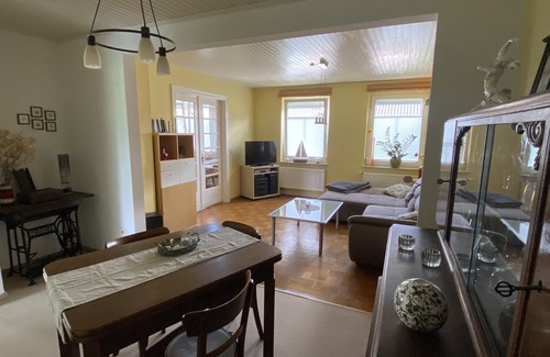 Schleswig House | House between the seas in Schleswig, quiet and central, large garden