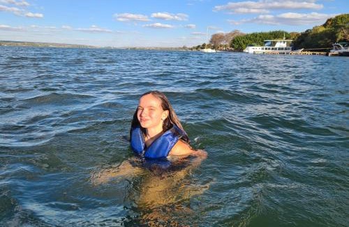 Brasilia House | House Boat "Faroeste Caboclo"