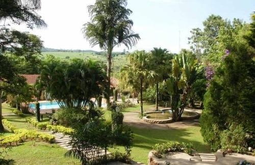 Espirito Santo Do Pinhal House | House for families and groups of up to 25 people - 6 suites
