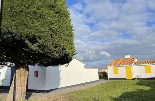 Bretignolles-sur-Mer Apartment | House Bretignolles-sur-Mer with swimming pool in Vendée close to the sea