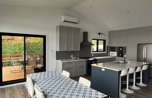 Lac-Sergent House | House by the lake 45 minutes from Quebec City!