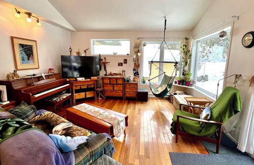 Saint Donat Apartment | House in the heart of the village between lake and mountains