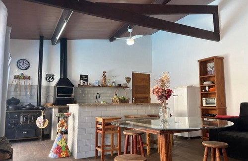 Barra da Tijuca Ski Chalet | House/Chalet in Barra da Tijuca with Swimming Pool Near the Beach