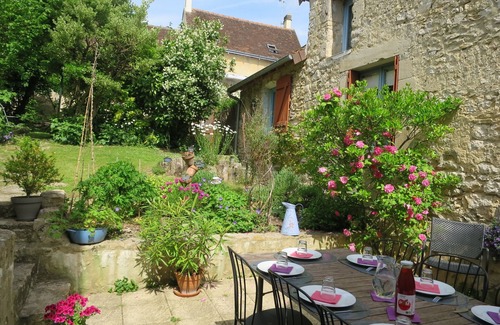 Mamers Cottage | House classified "4 ears". Enclosed garden. In historic district. 2 h from Paris