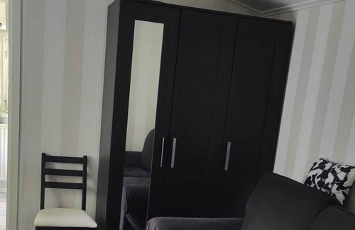 Gustavsvik House | House close to Beach and Sea in Nacka