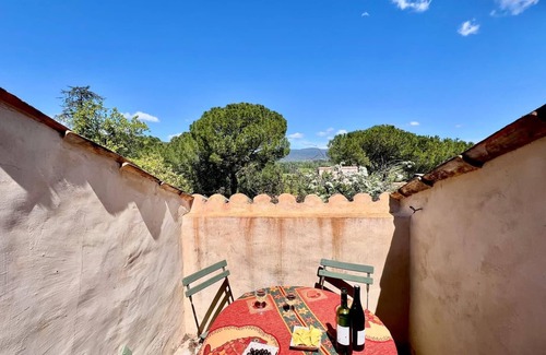 Gargas House | House close to Roussillon, Luberon, Provence pet friendly ,splasch pool