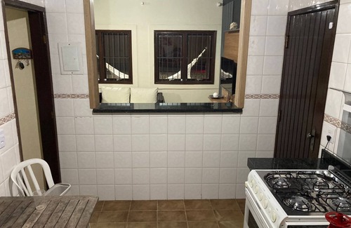 Saco da Ribeira House | house close to the beach, very spacious and cozy