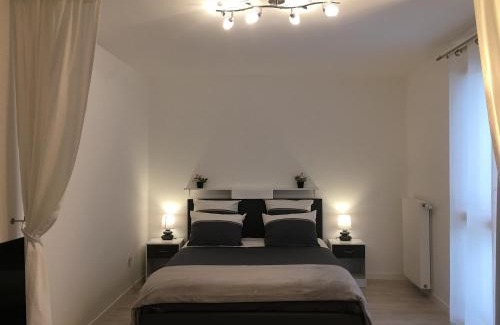 Gonesse Apartment | HOUSE COSY ONE