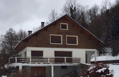 Borderes-Louron Ski Chalet | House/Cottage for 8, ideal family or friends