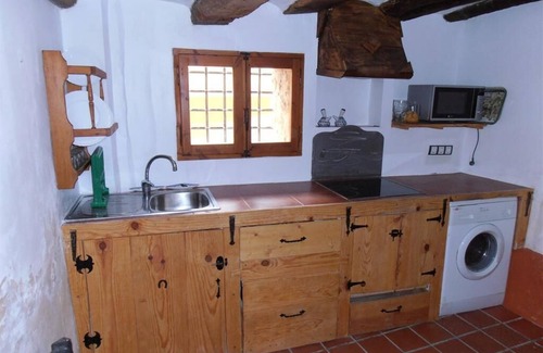 Ejulve House | House-Cottage-Private Bathroom-Terrace-La Casa del Gato