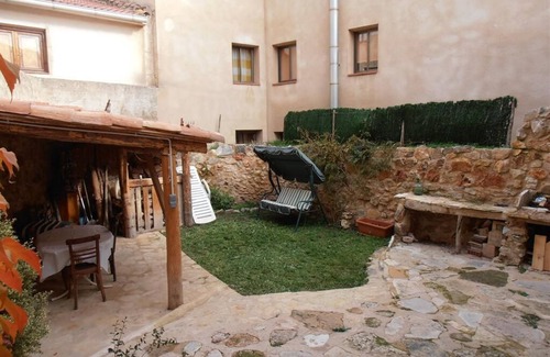 Ejulve House | House-Cottage-Private Bathroom-Terrace-La Casa del Gato