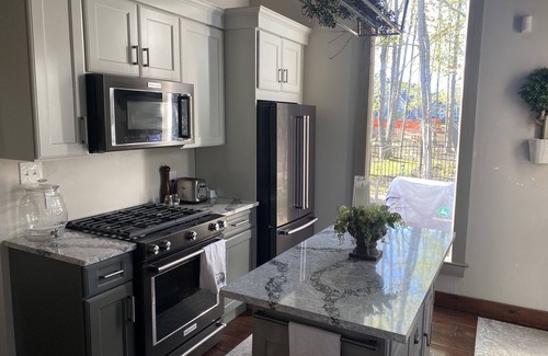 Saratoga Springs House | House & Cottage in fabulous Saratoga Springs: BELMONT, TRAVERS, HORSE RACING