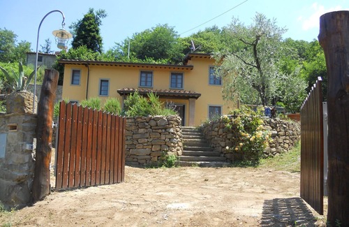 Pescia House | HOUSE/COTTAGE WITH GARDEN AND INDEPENDENT POOL- TUSCANY - PISTOIA