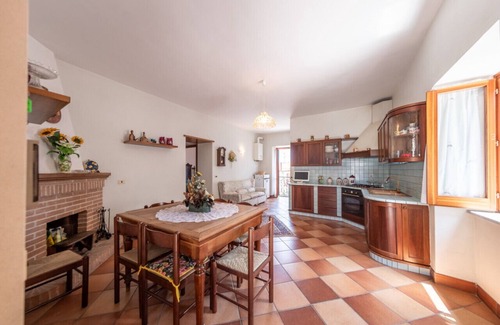 Montemarano House | House Court - Irpinia
