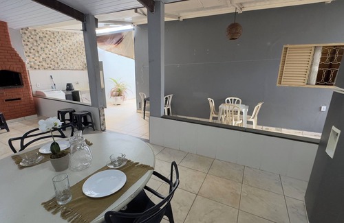 Marta Helena House | House - Custodian 1
