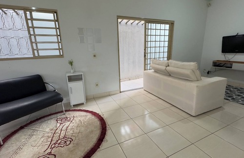 Marta Helena House | House - Custodian 1