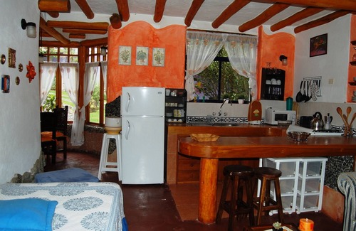 Tumbaco House | House Dalia. Beautiful, cozy and independent house. Quiet in contact with nature