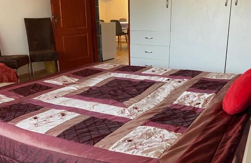 Otteveny House | House Damado Deluxe