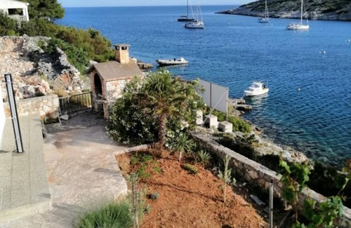 Zirje House | House Dragi (11103-K1) - Zirje - island Zirje