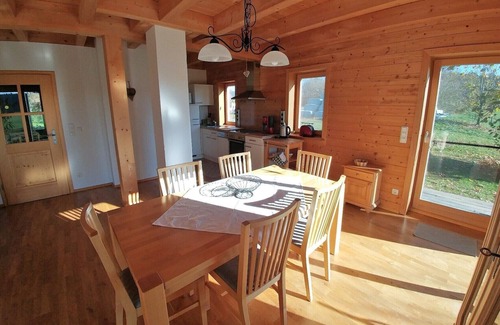 Traunreut Apartment | House Efeu 90m², up to 6 persons, 3 separate bedrooms