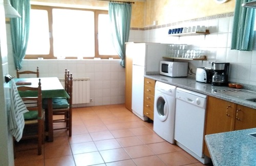 Hoyos del Espino Cottage | House EL TORREON I (8 places)