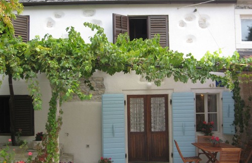 Lindar House | House Elena (75591-K1) - Lindar