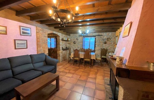 Parres House | House