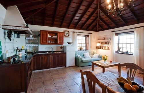 Los Quemados Cottage | House Los Mangos for 2 people