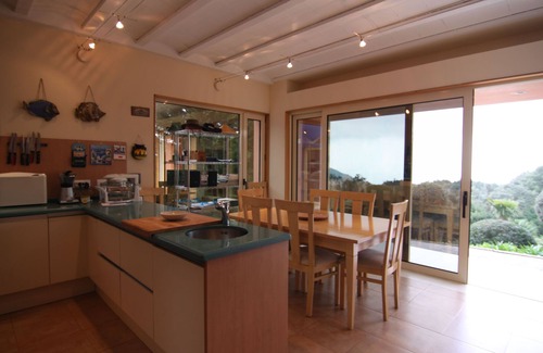 El Cuarton House | House