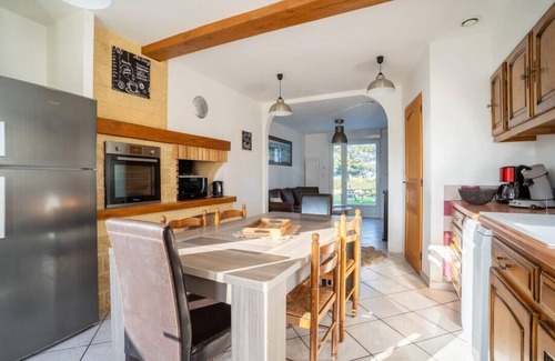 Vierville-sur-Mer House | House facing the sea, with swimming pool and SPAOMAHA GITES