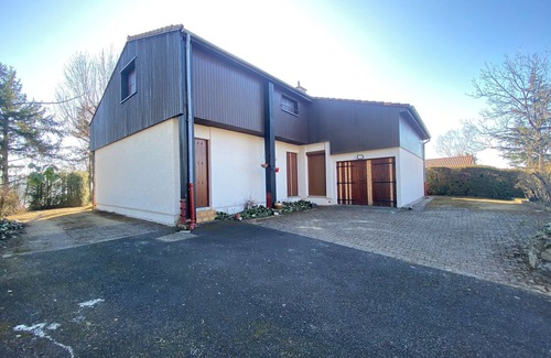 Thiers House | House for 2 to 12 people, residential area