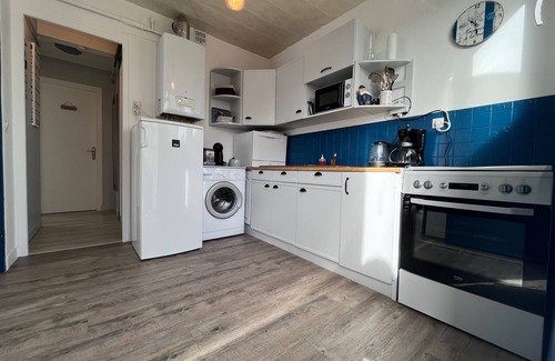 Courseulles-sur-Mer House | House for 6 people 400 meters from the sea with parking