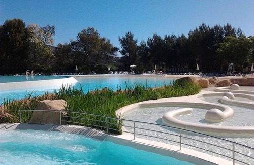 Les Restanques House | House for 6 people, 2 bedrooms, 3 swimming pools, entertainment, shows, tennis