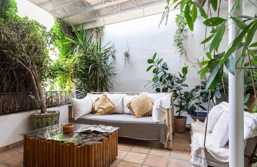 San Bartolome Apartment | House for 6 with FREE PARKING private terrace and views