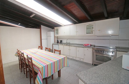 Gondoriz Ski Chalet | House for 8 people with private pool near Gerês
