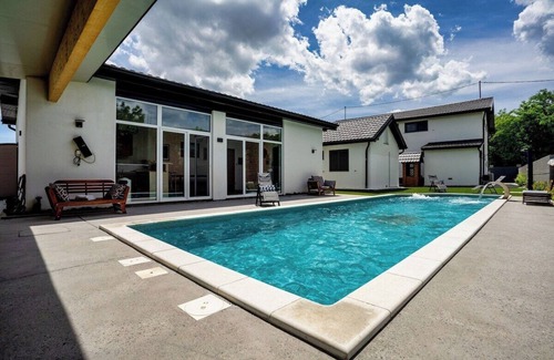 Fericanci Villa | House-for-Holiday-Feričanci- V. Lucca