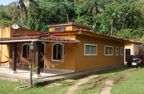 Praia da Fortaleza House | House for rent or sale Praia de Fortaleza Ubatuba SP 50 meters from the beach