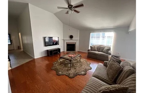 Burnside House | House for rent