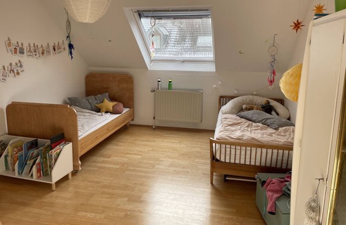 Bergisch Gladbach House | House furnished for rent - May to end of July 2024 -160sqm - near Cologne