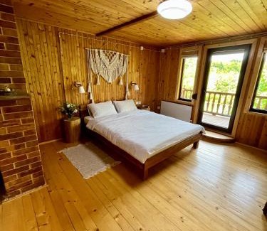 Korchyn Cabin | House Girska Rika