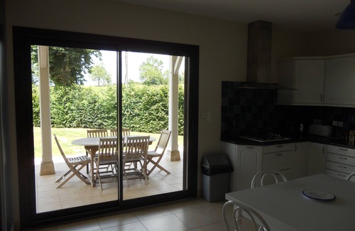 Caylus House | House, good services, pool, green setting, between Quercy and Rouergue