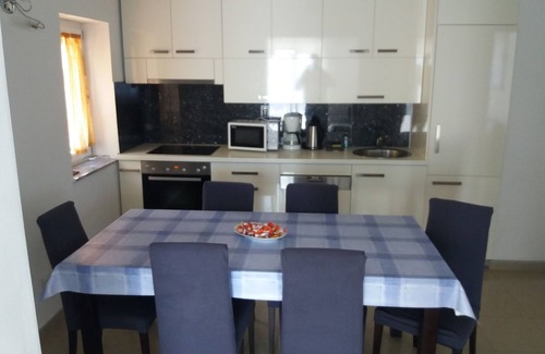 Povile House | House House Povile (87641-K1) - Povile