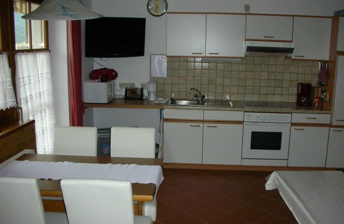 Telfes im Stubai Apartment | House Hutter, 2-6 persons, sunny, children friendly, near Schlick