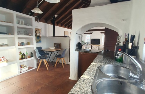 Haria House | House in a charming old town (pet friendly)