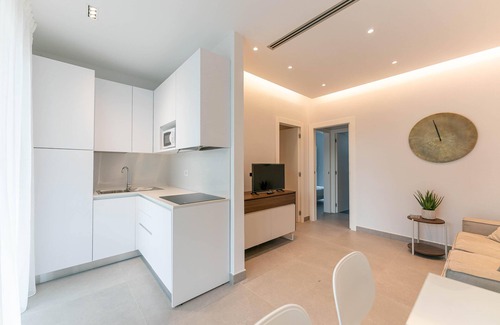 Lido degli Estensi Villa | House in a villa with large private patio in the common garden, in a central position 50 m from the sea and the pedestrian center