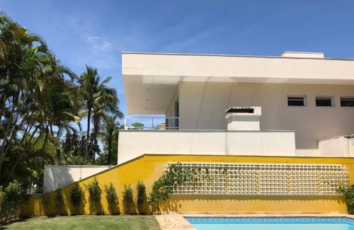 Guaeca House | House in a magnificent condominium near the sand