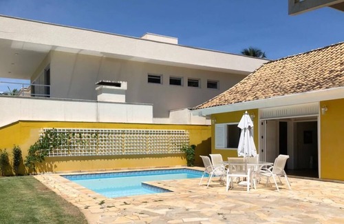 Guaeca House | House in a magnificent condominium near the sand