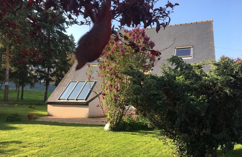 Langueux House | House in a quiet area, in the Bay of St Brieuc sleeps 6