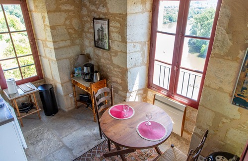 Beynac-et-Cazenac Cottage | House in Beynac in big property with pool