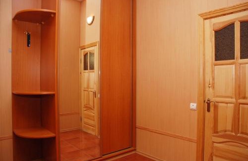 Obolons'kyi District House | House in Bohatyrska street